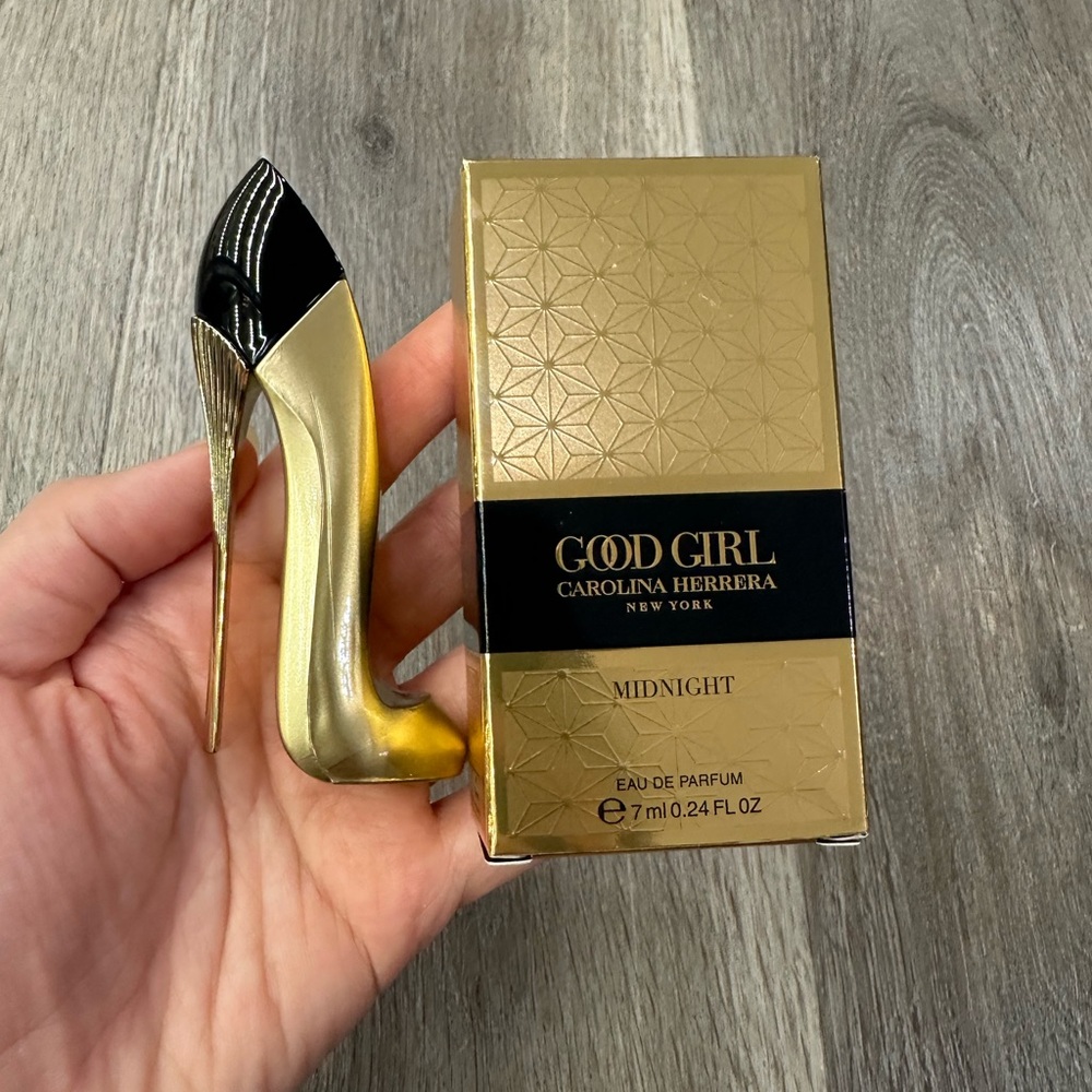 Carolina Herrera Good Girl Midnight Gold and Black Heel